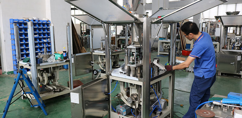 capsule filler machine