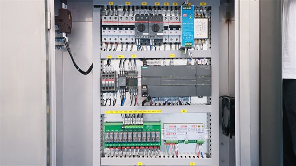 Panel electrico