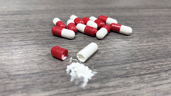 Gelatin Capsules VS Vegetarian Capsules: Differences & Selection